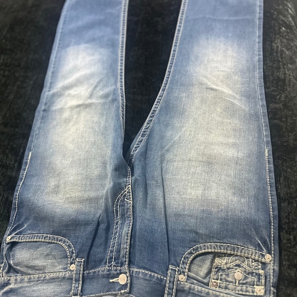 Jeans - Picture 1 of 2